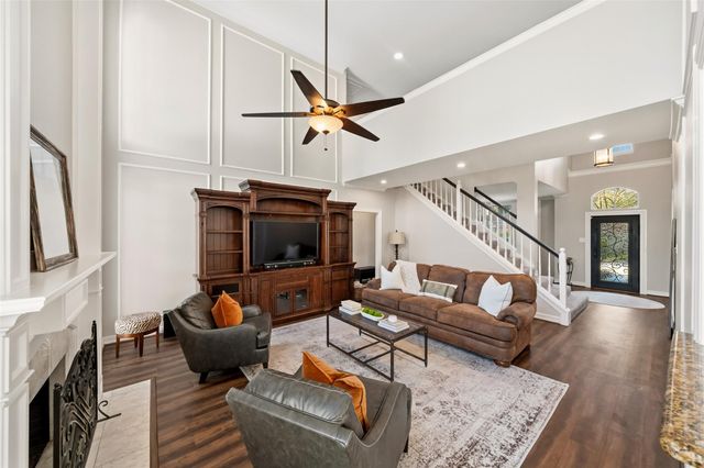 4623 Brook Shadow Drive, Kingwood, TX 77345