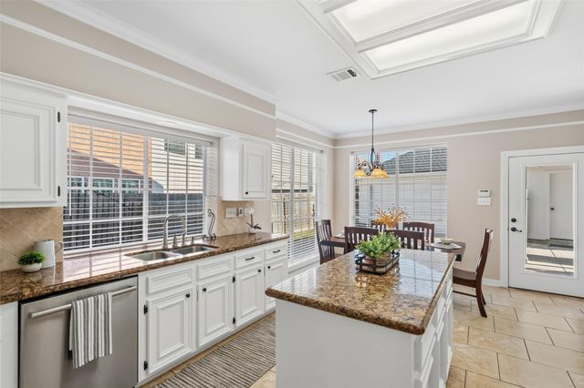 4623 Brook Shadow Drive, Kingwood, TX 77345