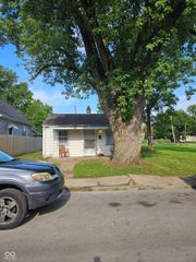 2474 Bond Street, Indianapolis, IN 46208