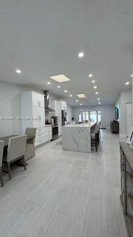 13812 SW 16th Ter, Miami, FL 33175