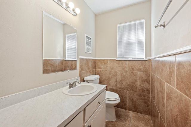 5945 Jackie Terrace, Watauga, TX 76148