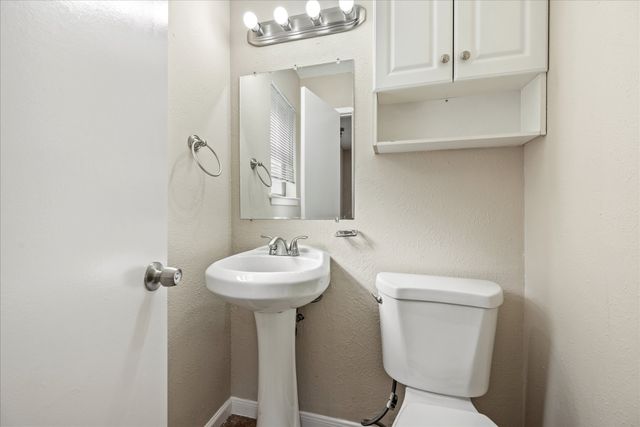 5945 Jackie Terrace, Watauga, TX 76148