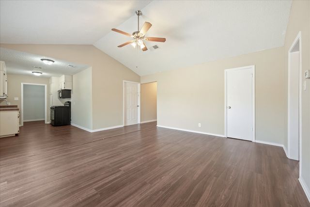5945 Jackie Terrace, Watauga, TX 76148