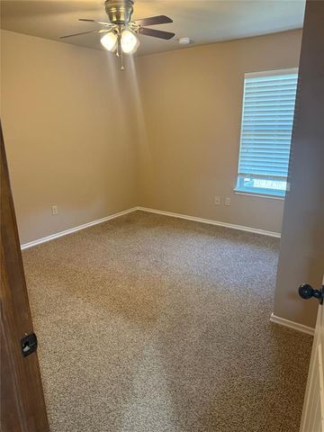 10924 SW 30th Terrace, Yukon, OK 73099
