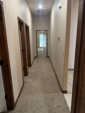 10924 SW 30th Terrace, Yukon, OK 73099