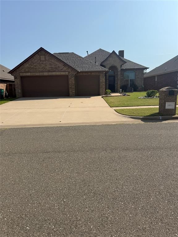 10924 SW 30th Terrace, Yukon, OK 73099