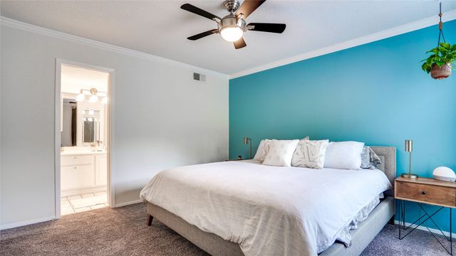 5740 Martel Avenue A19, Dallas, TX 75206