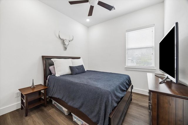 5318 Wunder Lane, Houston, TX 77091