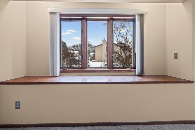 9439 176th Street W, Lakeville, MN 55044