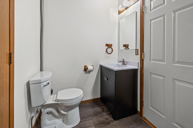 9439 176th Street W, Lakeville, MN 55044