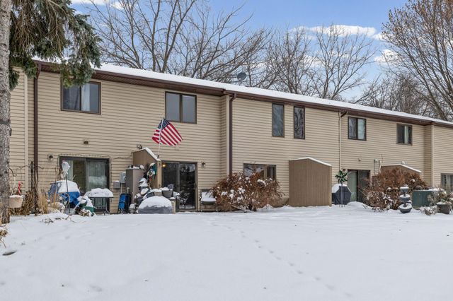 9439 176th Street W, Lakeville, MN 55044