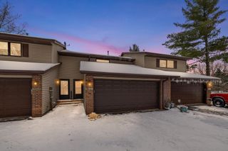 9439 176th Street W, Lakeville, MN 55044
