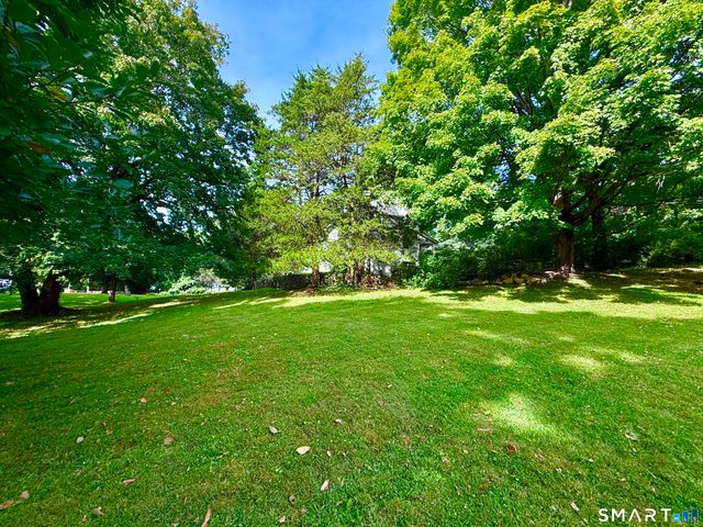 19 Weed Avenue, Norwalk, CT 06850