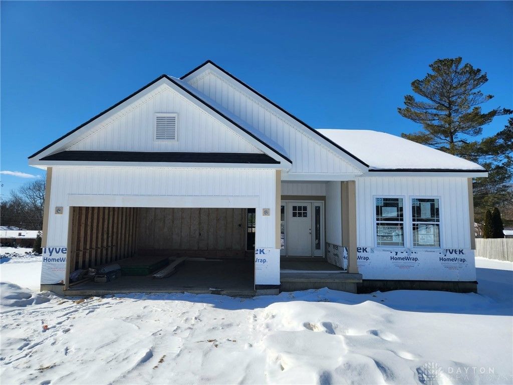 1575 N Fairfield Road, Beavercreek, OH 45432