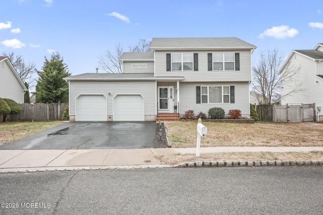 51 Deborah Lane, Howell, NJ 07731