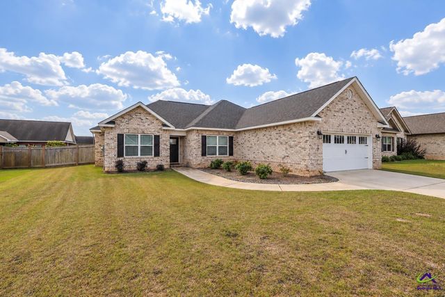 307 Ruger Place, Kathleen, GA 31047