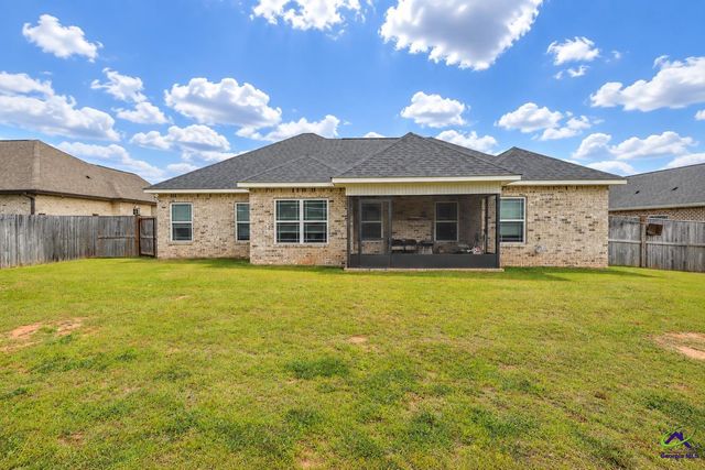 307 Ruger Place, Kathleen, GA 31047