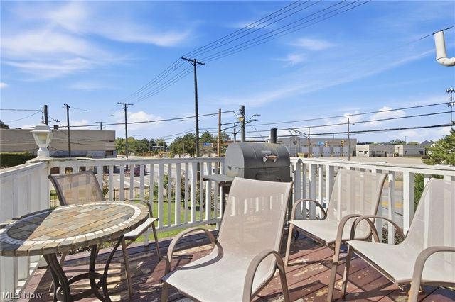 7910 Saint Clair Avenue, Cleveland, OH 44103