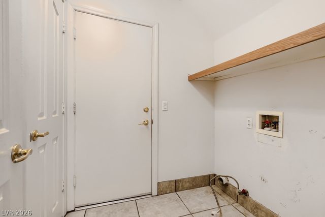 1007 Aspen Valley Avenue, Las Vegas, NV 89123