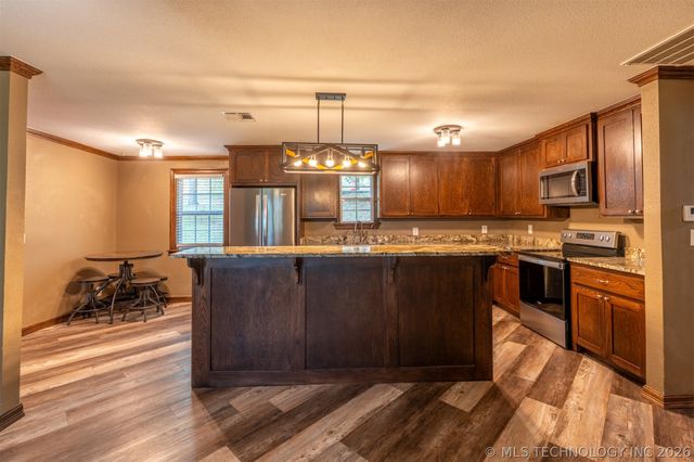855 SE 683, Locust Grove, OK 74352