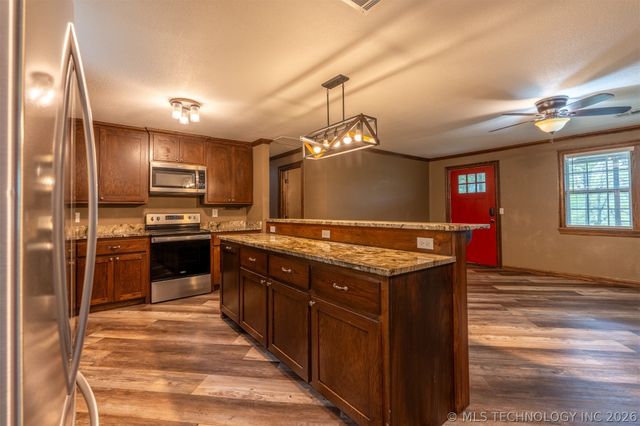 855 SE 683, Locust Grove, OK 74352