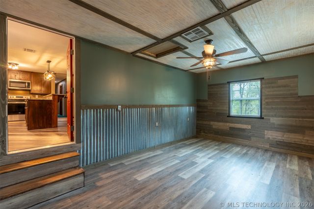 855 SE 683, Locust Grove, OK 74352