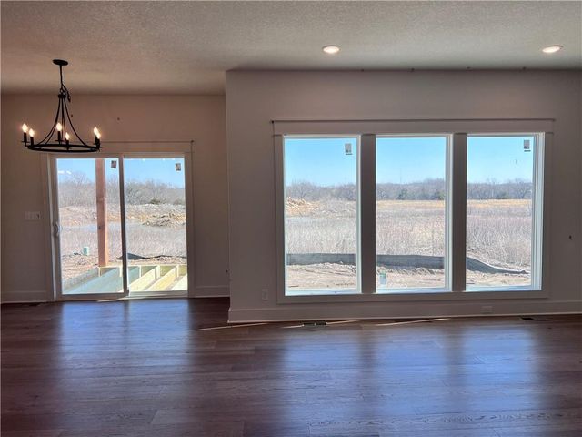 16513 Ingalls Street, Gardner, KS 66030