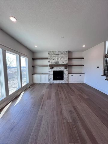 16513 Ingalls Street, Gardner, KS 66030