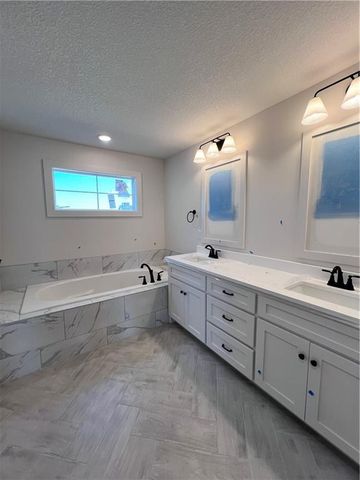 16513 Ingalls Street, Gardner, KS 66030