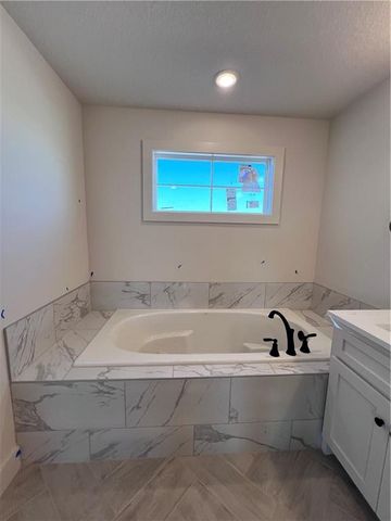 16513 Ingalls Street, Gardner, KS 66030