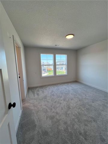16513 Ingalls Street, Gardner, KS 66030