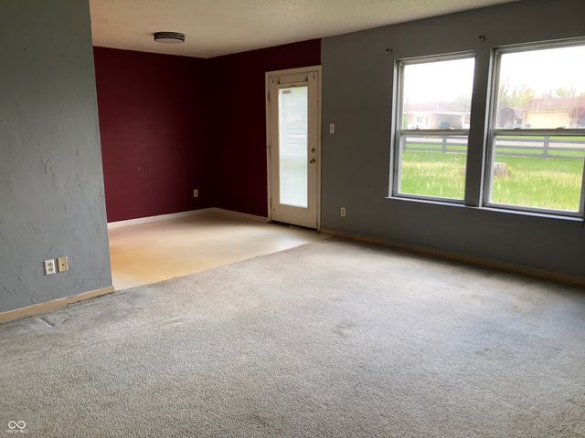 10861 Glenayr Drive, Camby, IN 46113
