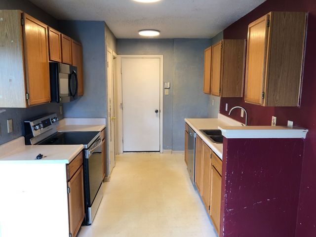 10861 Glenayr Drive, Camby, IN 46113