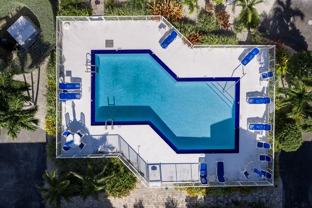 117 Coco Plum Drive D2, Marathon, FL 33050