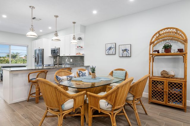 117 Coco Plum Drive D2, Marathon, FL 33050