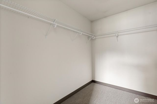1651 SW Mulberry Place #E204, Oak Harbor, WA 98277