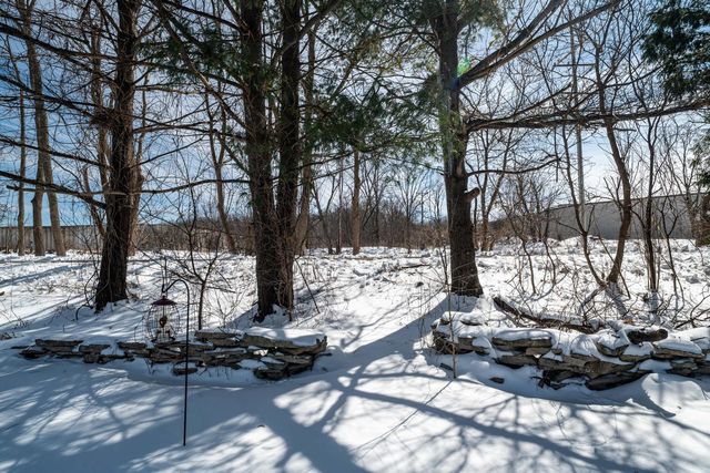 2143 MacArthur ROAD, Waukesha, WI 53188