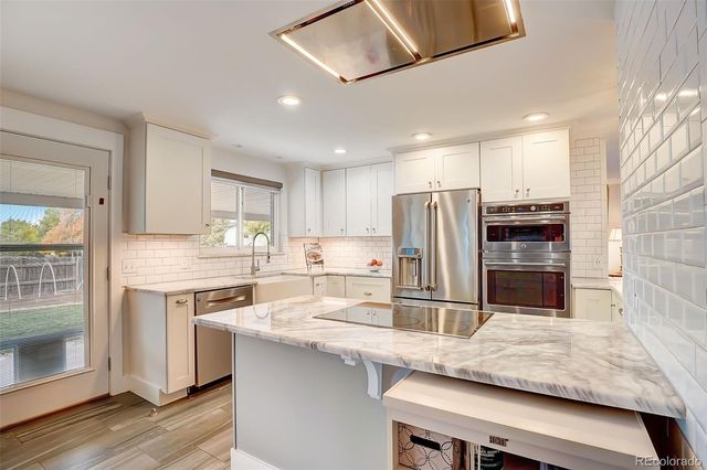 703 S Oneida Way, Denver, CO 80224