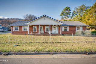 102 Russell Drive, Rogersville, TN 37857