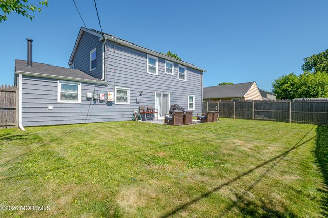 60 Midvale Lane, Willingboro, NJ 08046