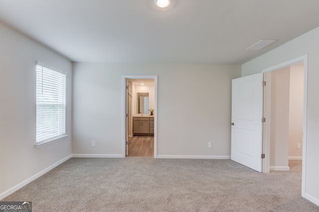 1325 Lyon Way Drive, Lawrenceville, GA 30044