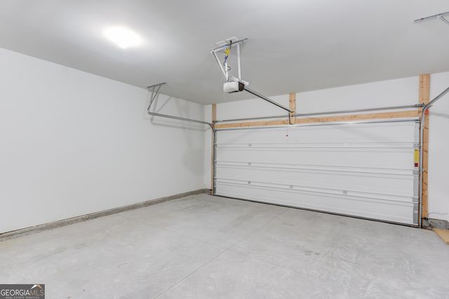 1325 Lyon Way Drive, Lawrenceville, GA 30044