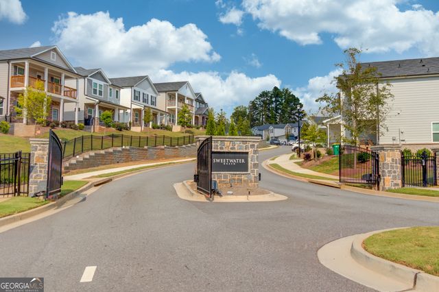 1325 Lyon Way Drive, Lawrenceville, GA 30044