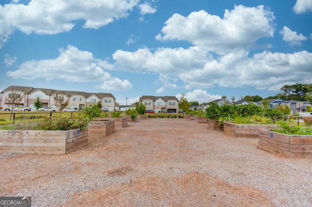 1325 Lyon Way Drive, Lawrenceville, GA 30044