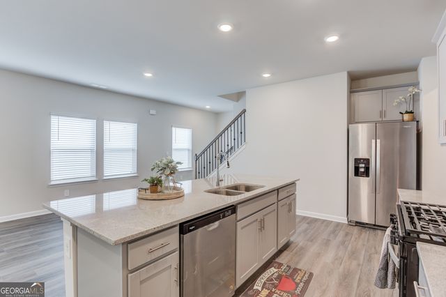 1325 Lyon Way Drive, Lawrenceville, GA 30044