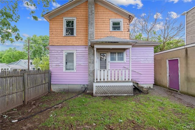 102 West Elm Street, Manlius, NY 13066