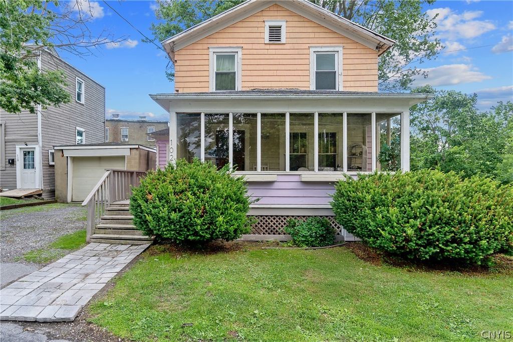102 West Elm Street, Manlius, NY 13066