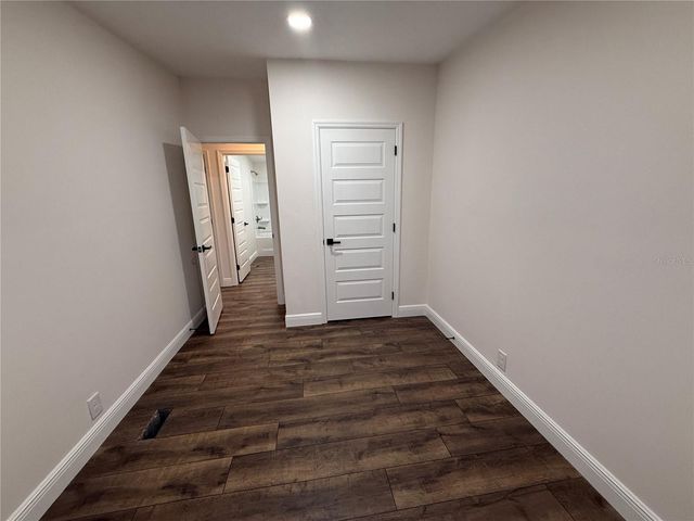 3556 E C 462, Wildwood, FL 34785