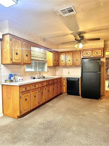 401 Oak Street, Dequincy, LA 70633