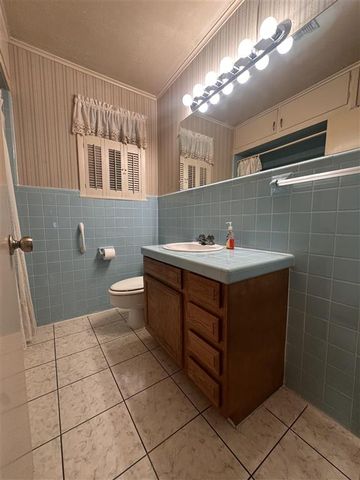 401 Oak Street, Dequincy, LA 70633